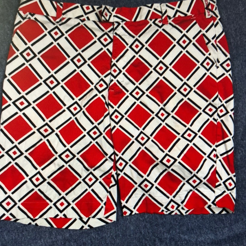 Men's Red Geometric Pattern Shorts